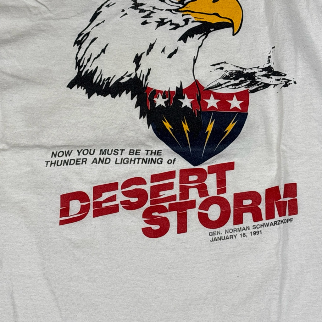 Vintage 1991 Desert Storm White Graphic TShirt Single Stitch Large
